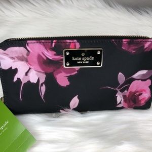 Kate Spade Symphony Rose Wallet!!!